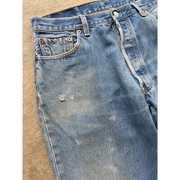 Vintage 90s Levi's 501 ButtonFly Distressed Straight Leg Denim Jeans Size 34x30 - Picture 7 of 8